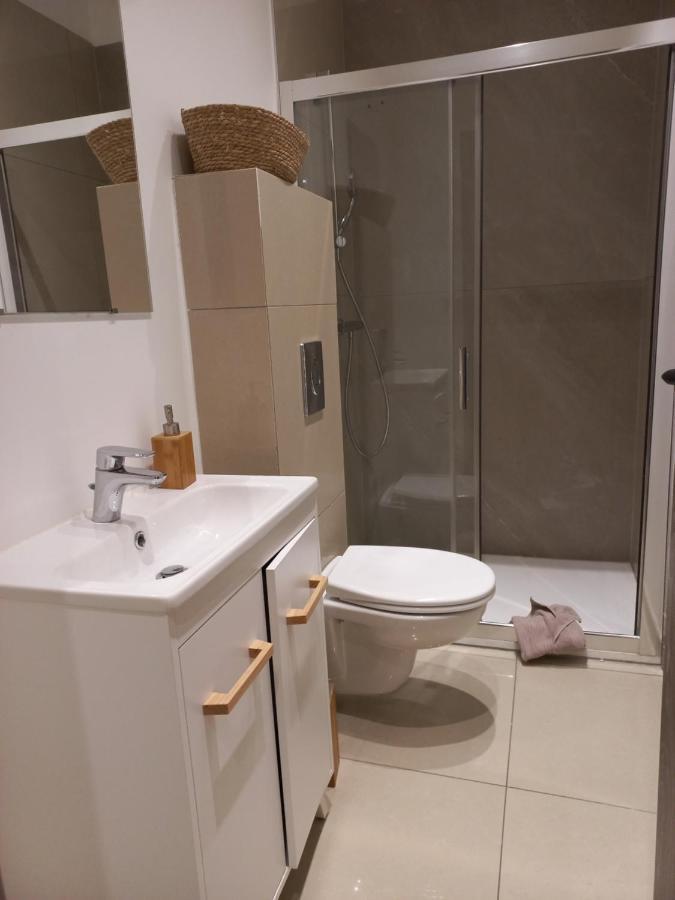 Doga Bel 1er Etage 4 Personnes Bebe * Reims